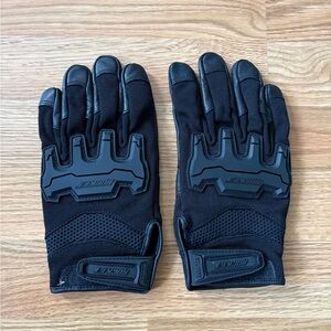 Black Tactical Gloves